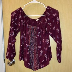 American Eagle Long Sleeve